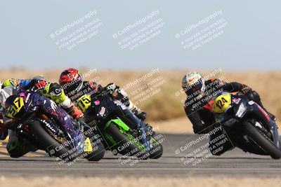 media/Mar-22-2025-CVMA (Sat) [[462c0ffedb]]/Race 13-Amateur Supersport Middleweight/